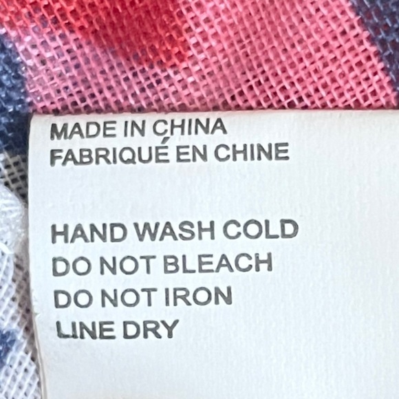 ๐บ Boutique Spring Floral Colorful Lightweight Infinity Scarf - Picture 4 of 5